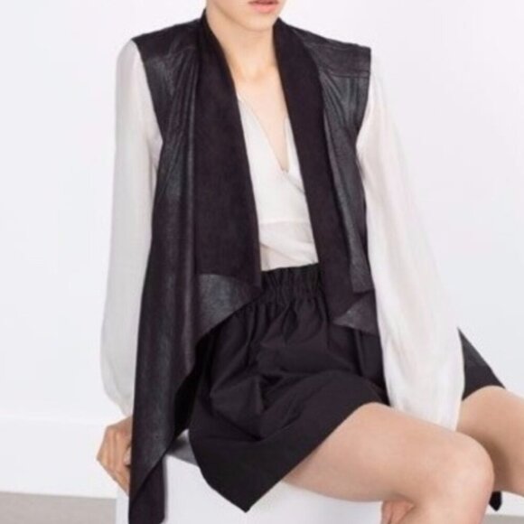 Zara Sweaters - Zara Faux Suede Black Vest Open Front Women's Small Waterfall Shimmer